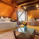 Puppenhaus 4*