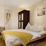 Pensjonat Puppenhaus Immenstaad am Bodensee
