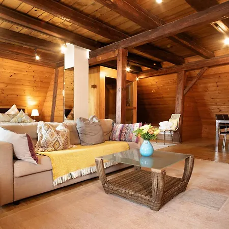 招待所 Puppenhaus 4*