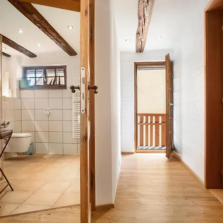 Puppenhaus 招待所 4*