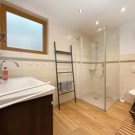 Puppenhaus 4* Immenstaad am Bodensee