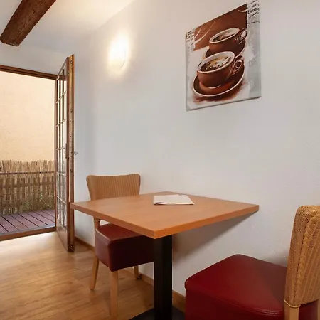 بيت ضيافة Puppenhaus اممنستاد ام بودينسي