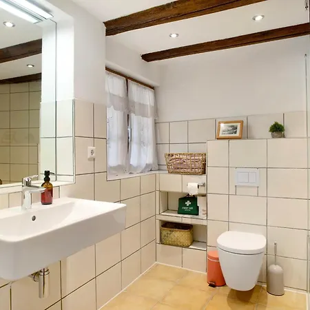 Puppenhaus بيت ضيافة اممنستاد ام بودينسي